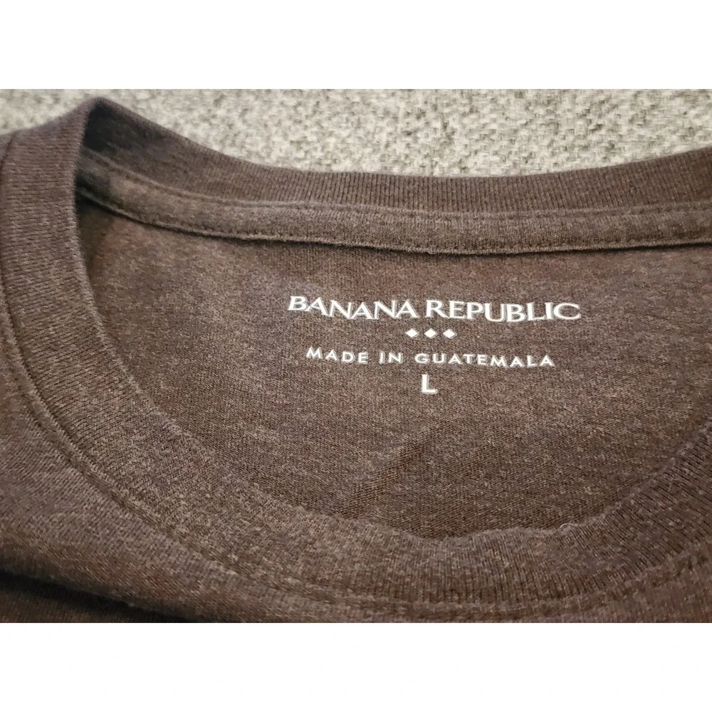 Banana Republic Men's T-Shirt, Size Large, Brown, Cotton, Short Sleeve, Jeep
